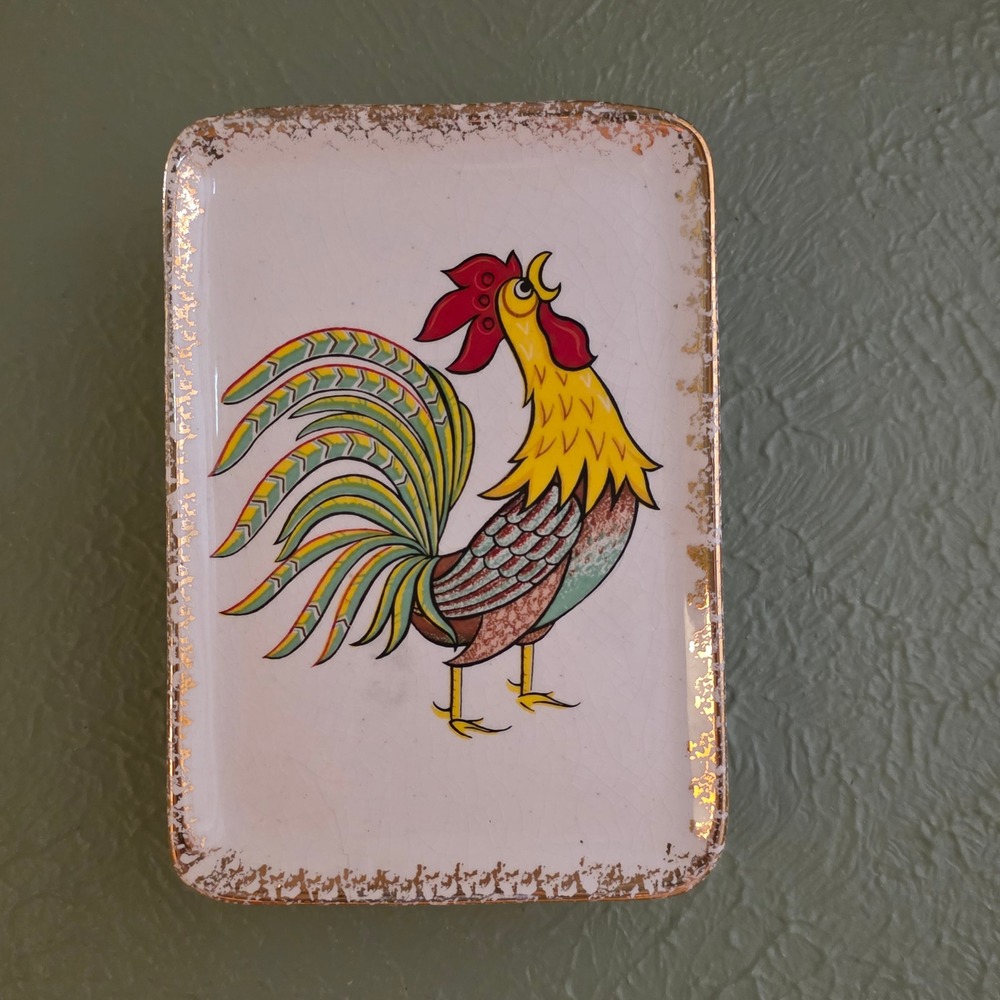 Vintage Mid Century Ceramic Rooster Wall Pocket Grandma Core Gold Trim J.O. 6x4